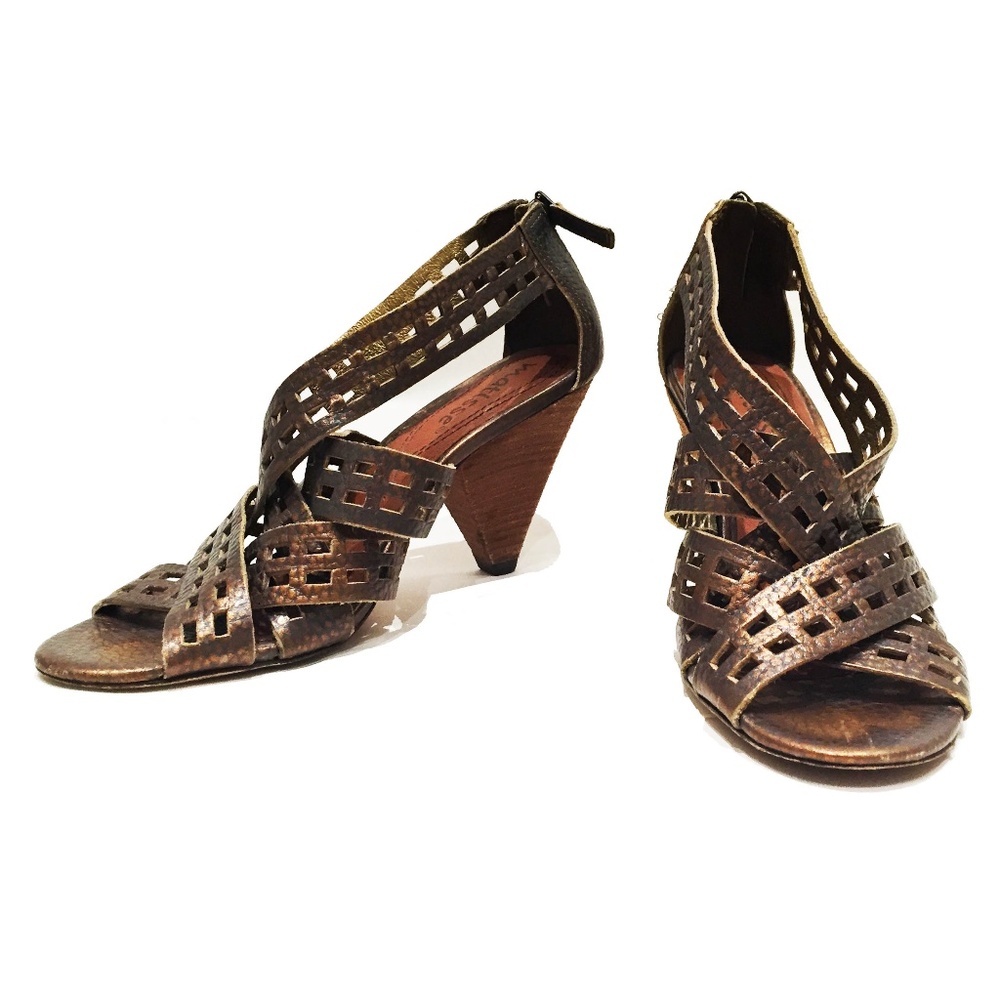 Matisse Leather Bronze "Billie" Heel